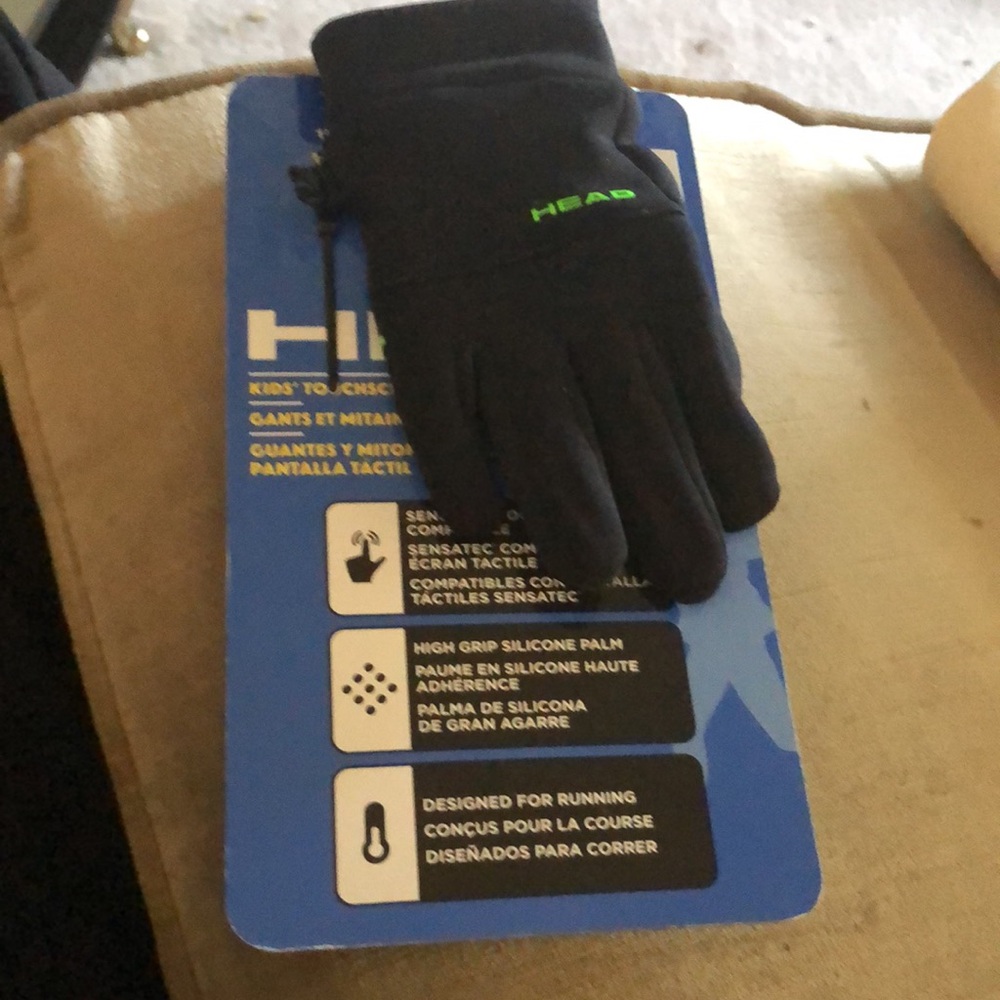 HEAD Black Touch-Screen Gloves- 999 $15 or $13 w/offer